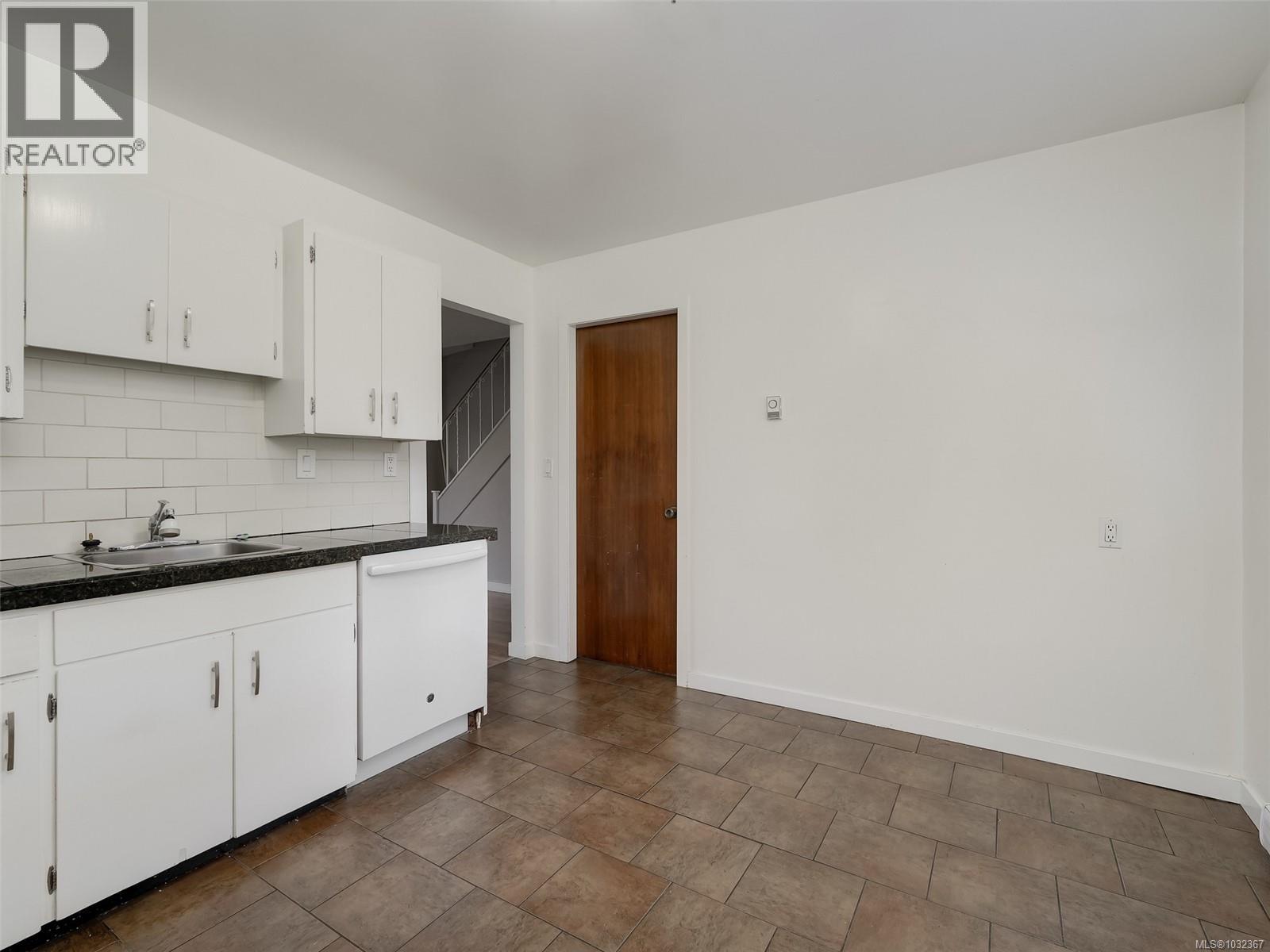 #A & B 1725 Feltham Rd - 33