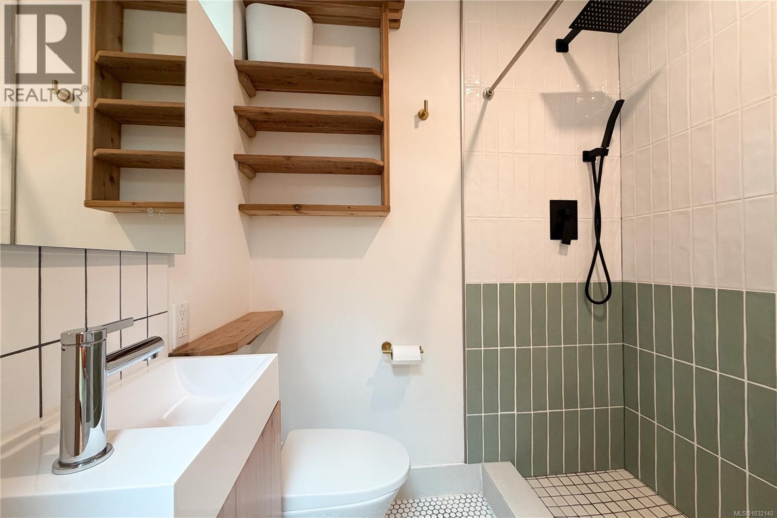  1454/1456 Begbie Street, Victoria