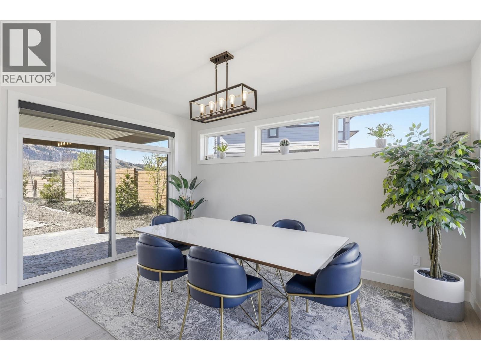 347 RUE CHEVAL NOIR - 23