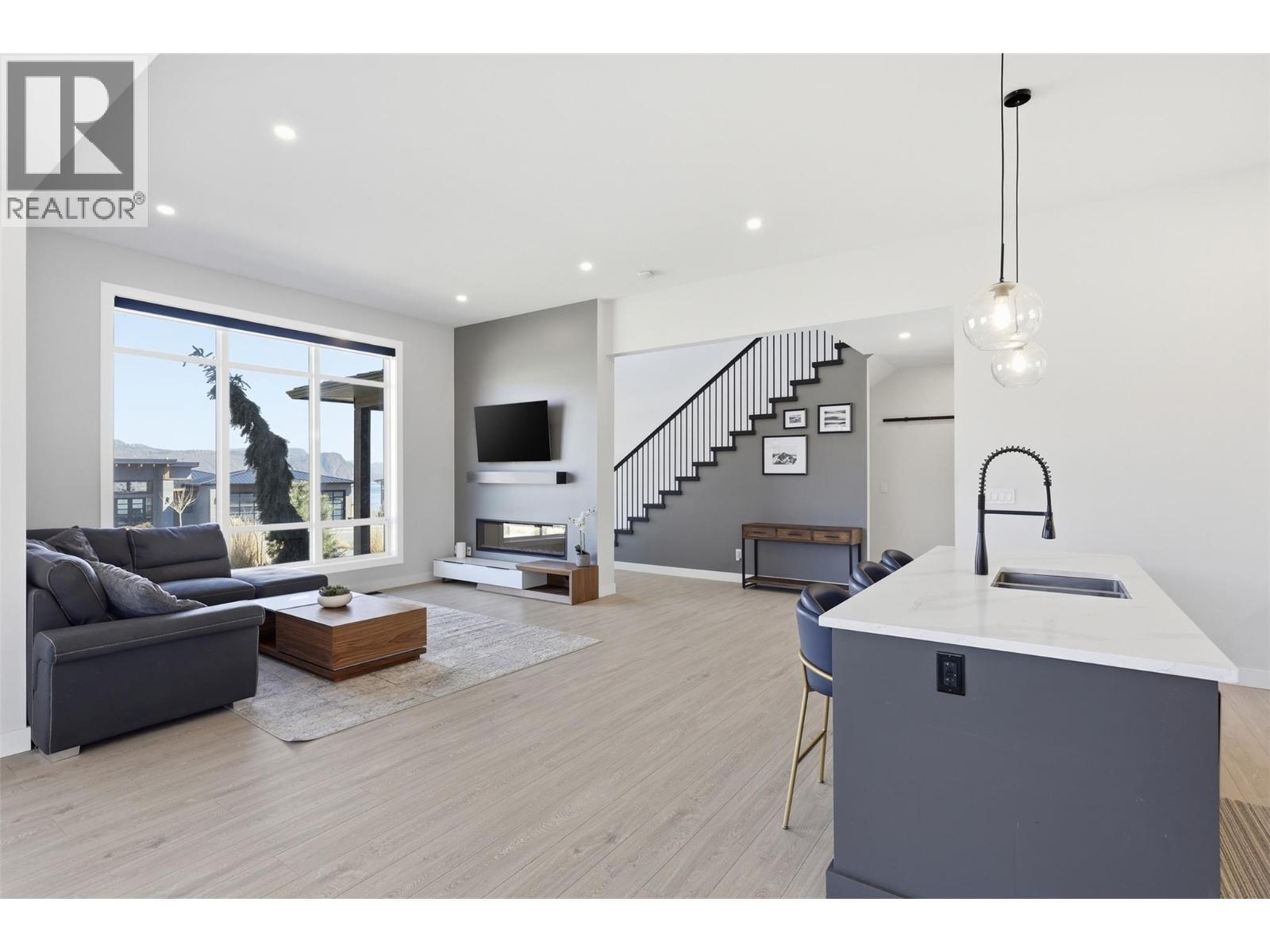 347 RUE CHEVAL NOIR - 4