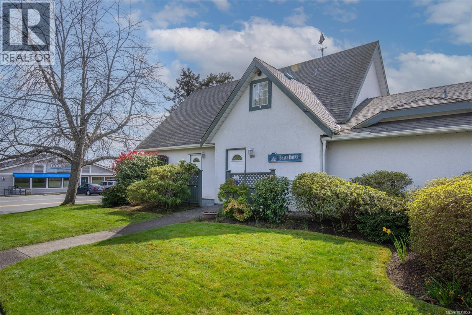 #206 5110 CORDOVA BAY RD - 46