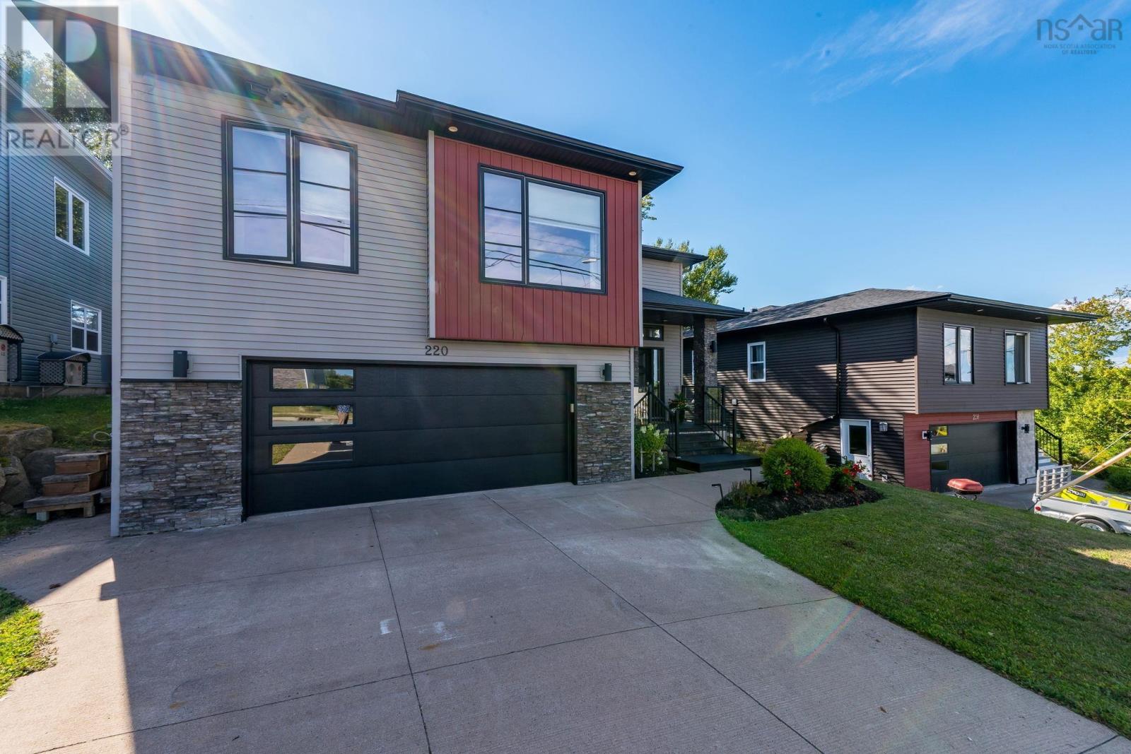 Property 2 of 41 of 220 Maple Grove Avenue