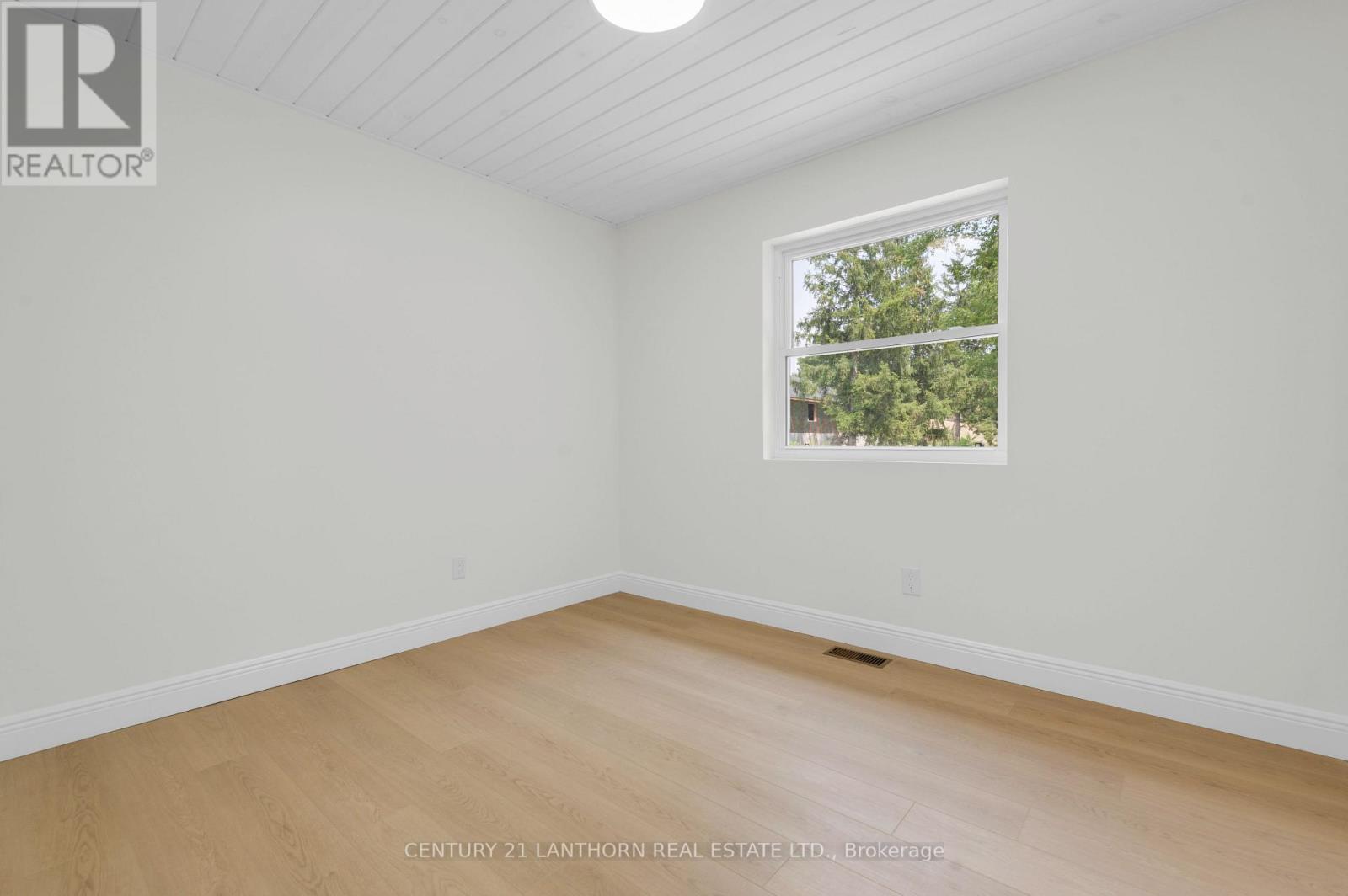 91 DUNCAN STREET — photo 22