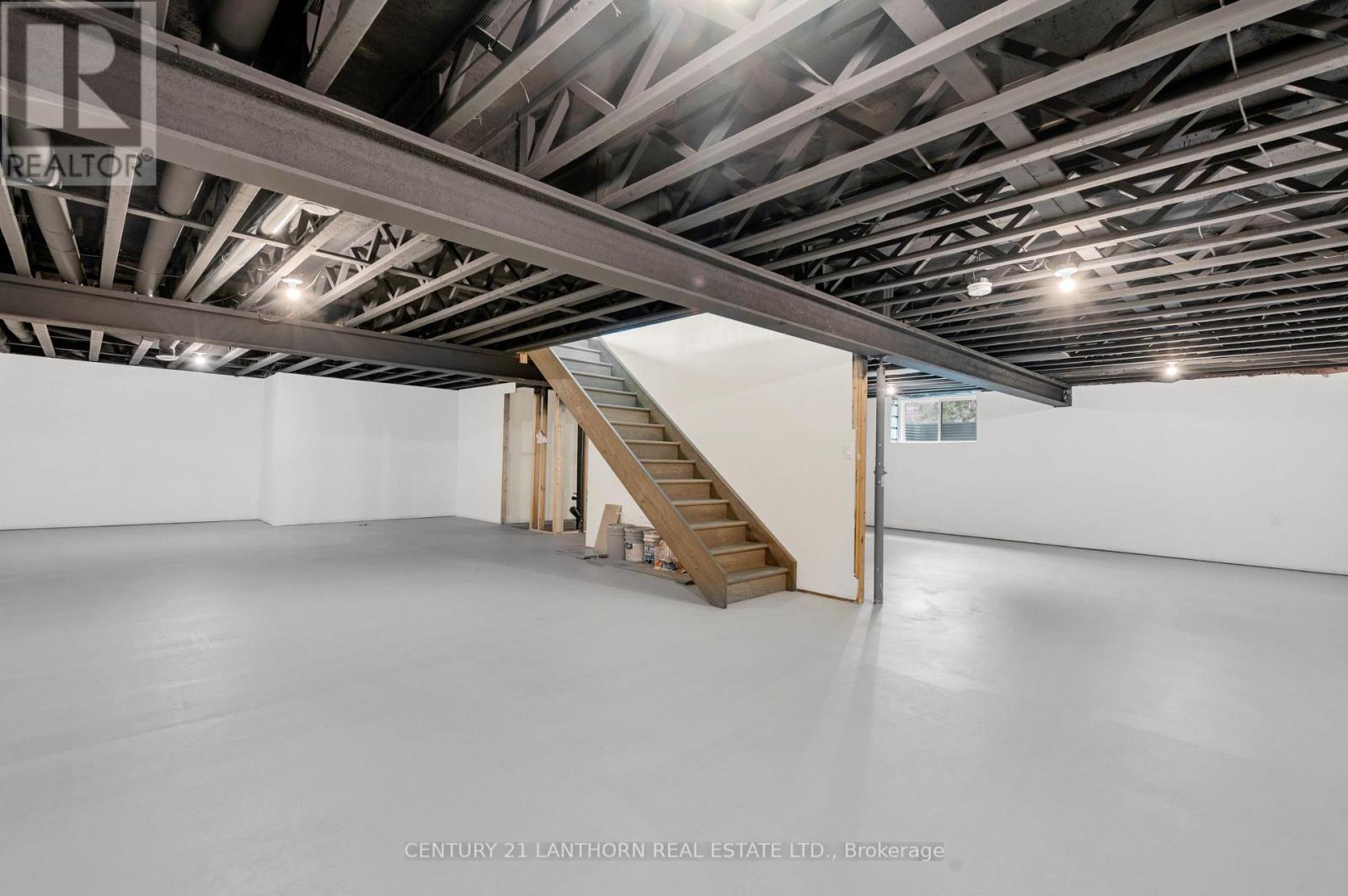 91 DUNCAN STREET — photo 29