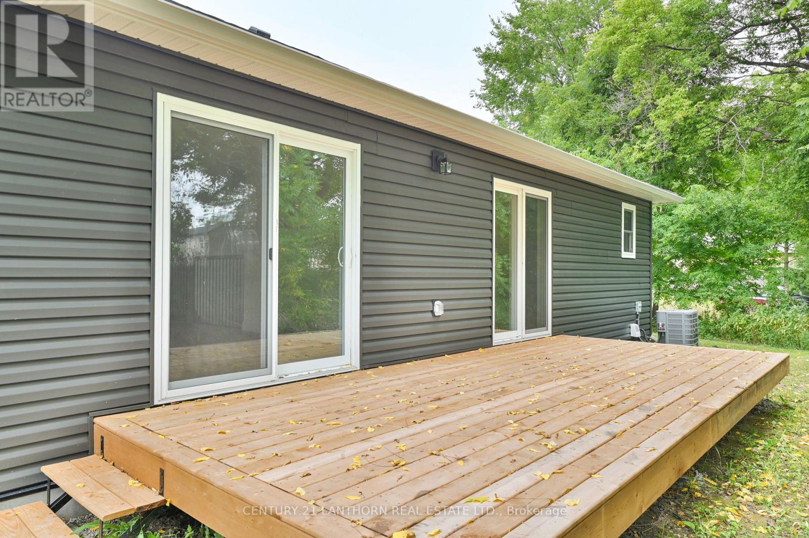 91 DUNCAN STREET — photo 31