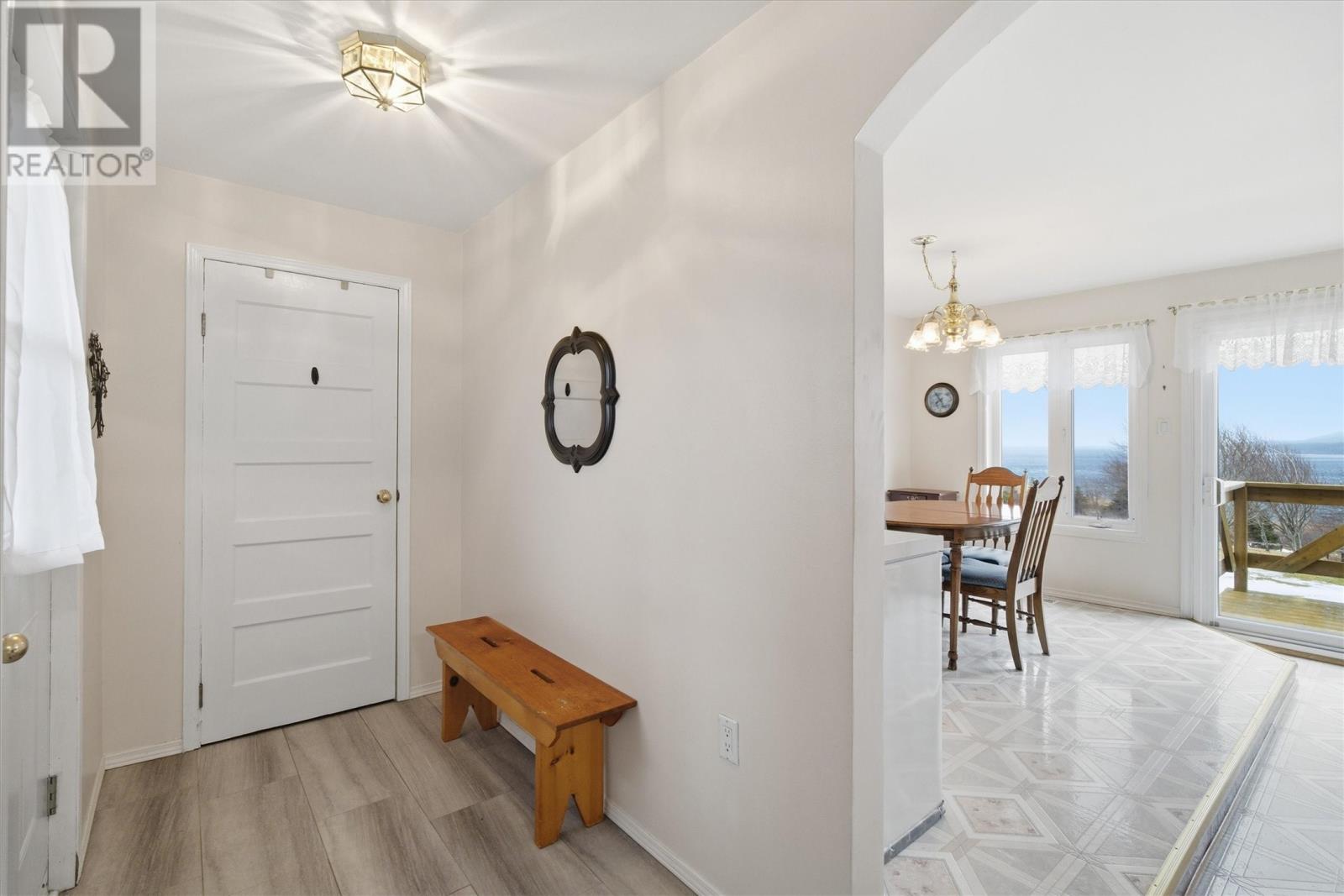 100 Harbour Road — photo 21