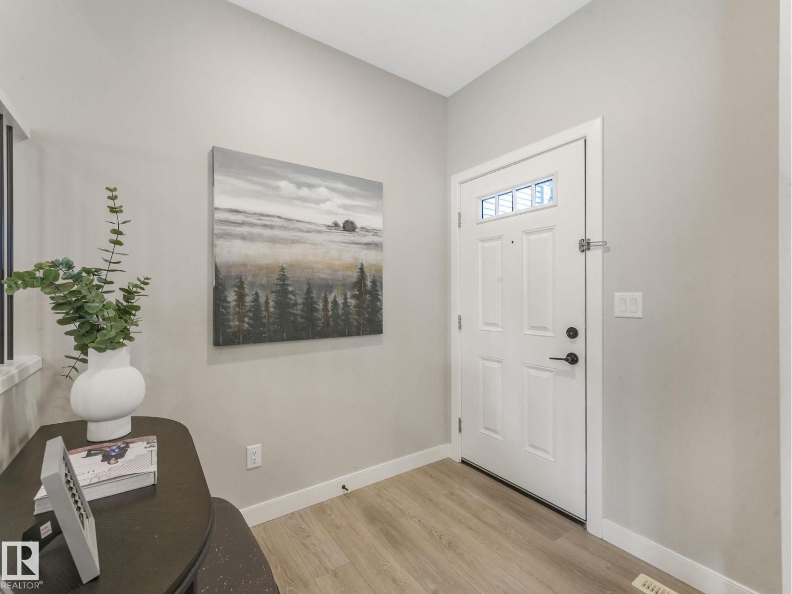 22139 80 AV NW - 2