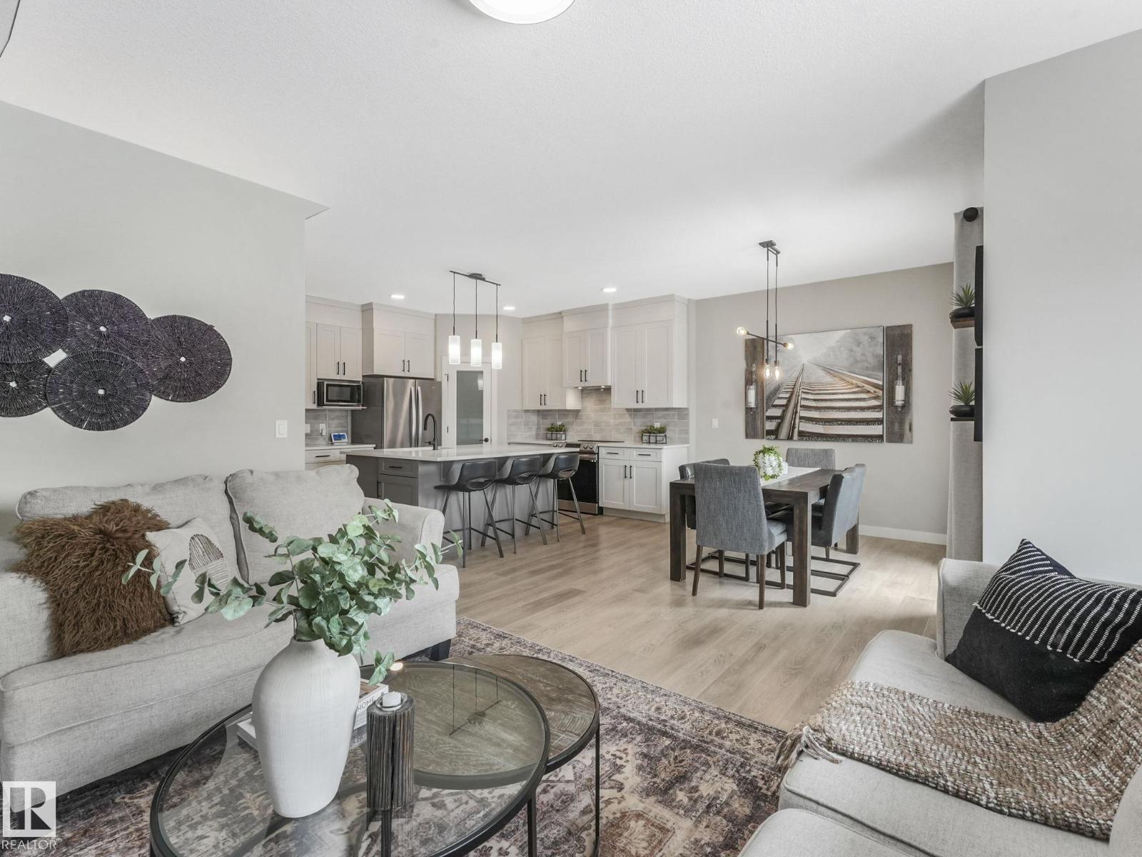 22139 80 AV NW - 21
