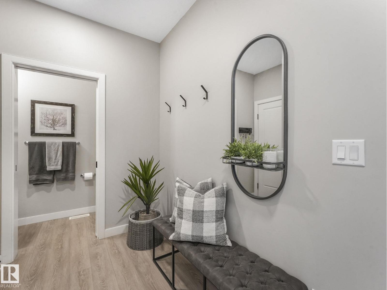 22139 80 AV NW - 3