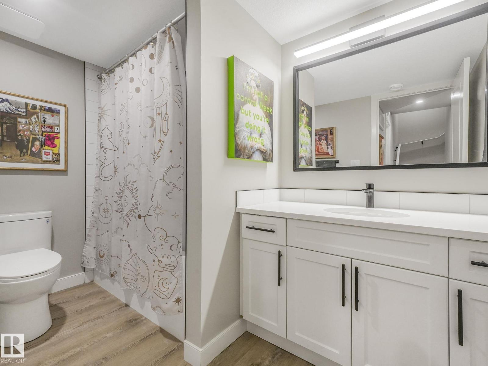 22139 80 AV NW - 62