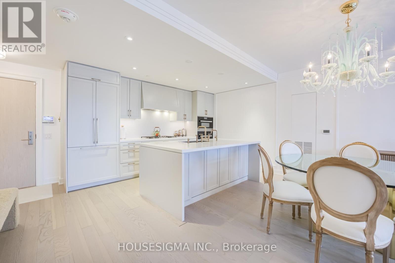 #406 1 STRATHGOWAN AVENUE - 15