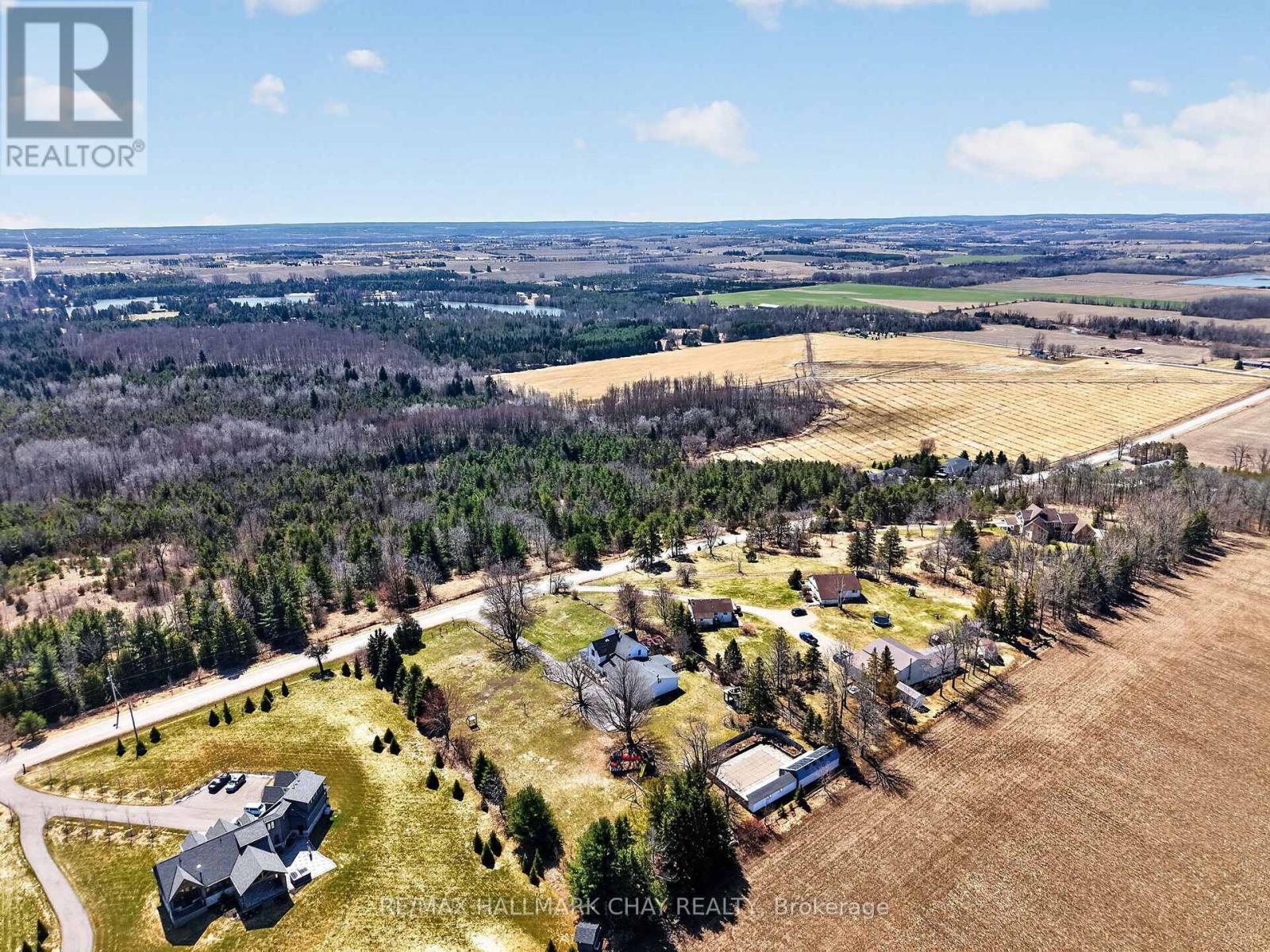 7688 SIDEROAD 5 - 24