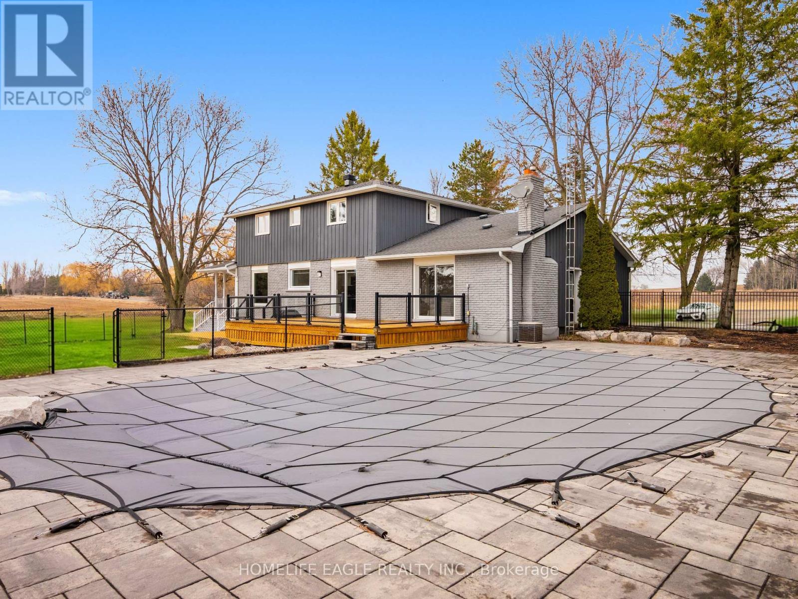 1592 15TH SIDEROAD - 27