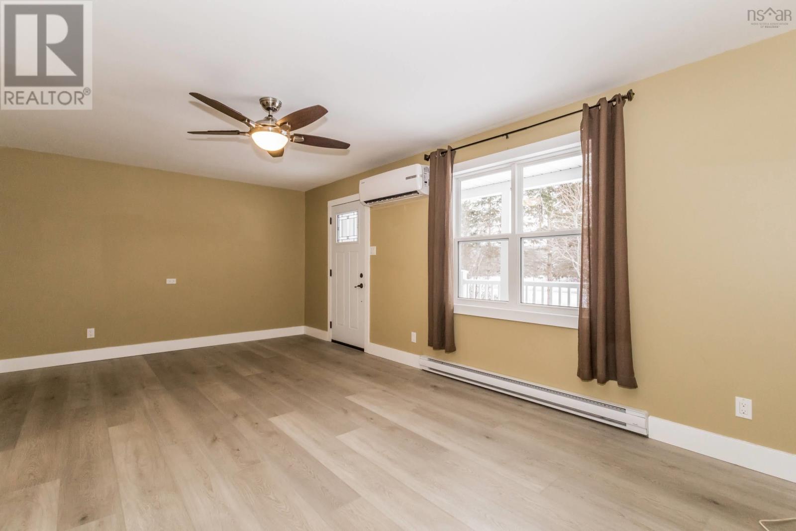 Property 17 of 50 of 1685 Highway 201