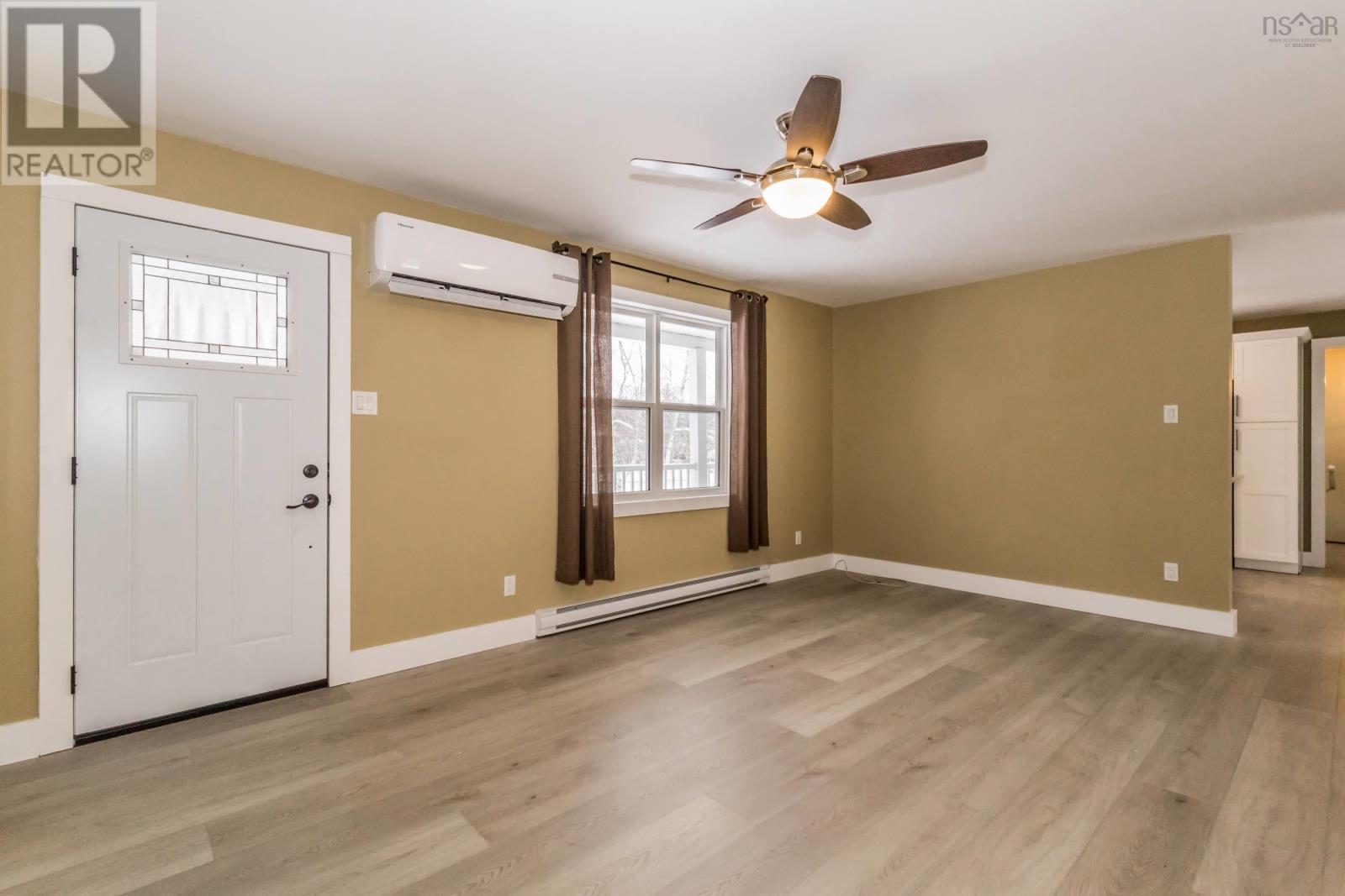 Property 18 of 50 of 1685 Highway 201