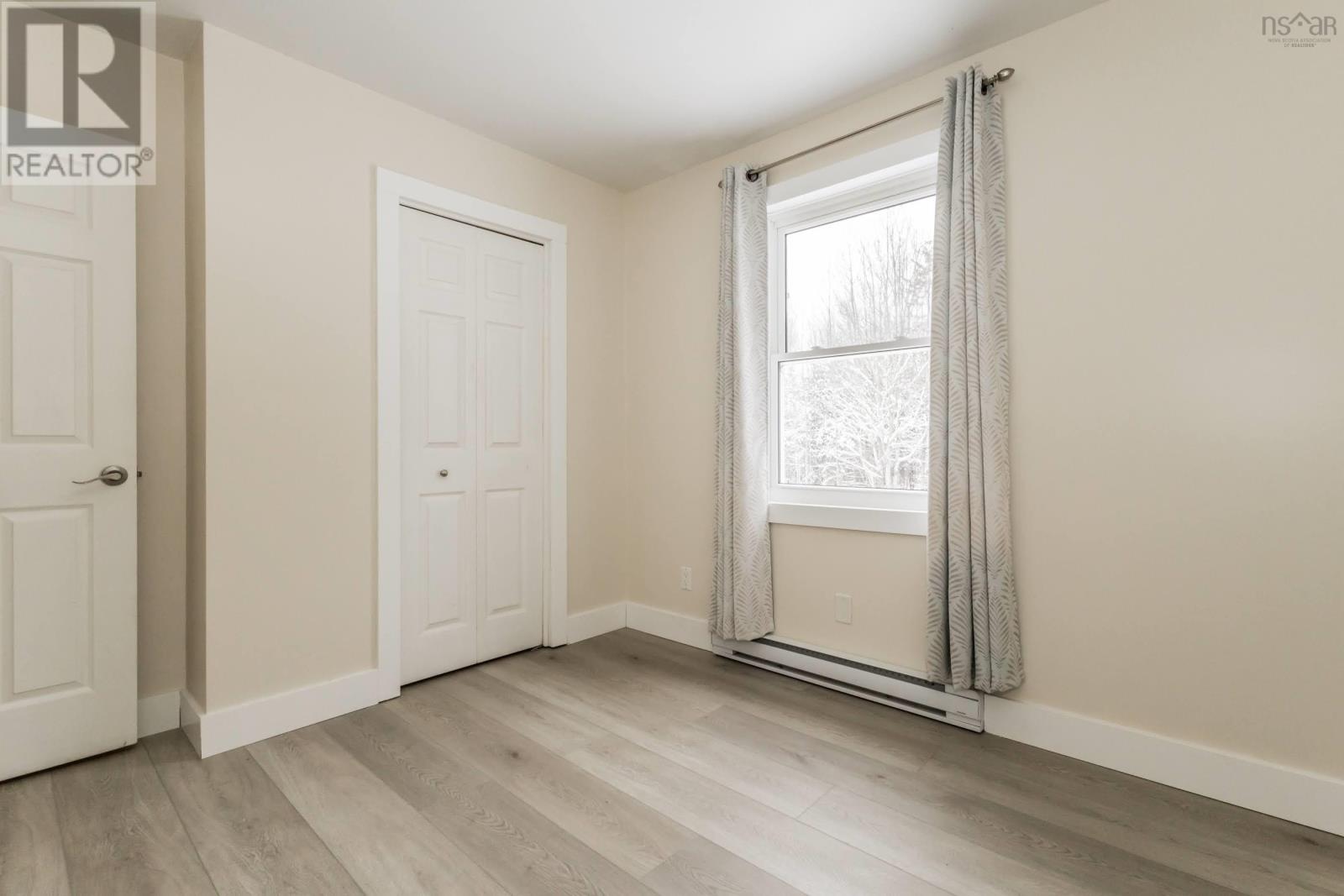 Property 28 of 50 of 1685 Highway 201