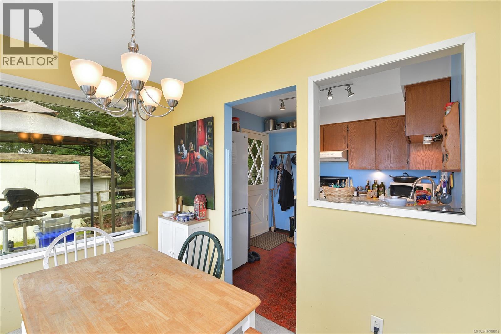 506 Arbutus Dr - 12