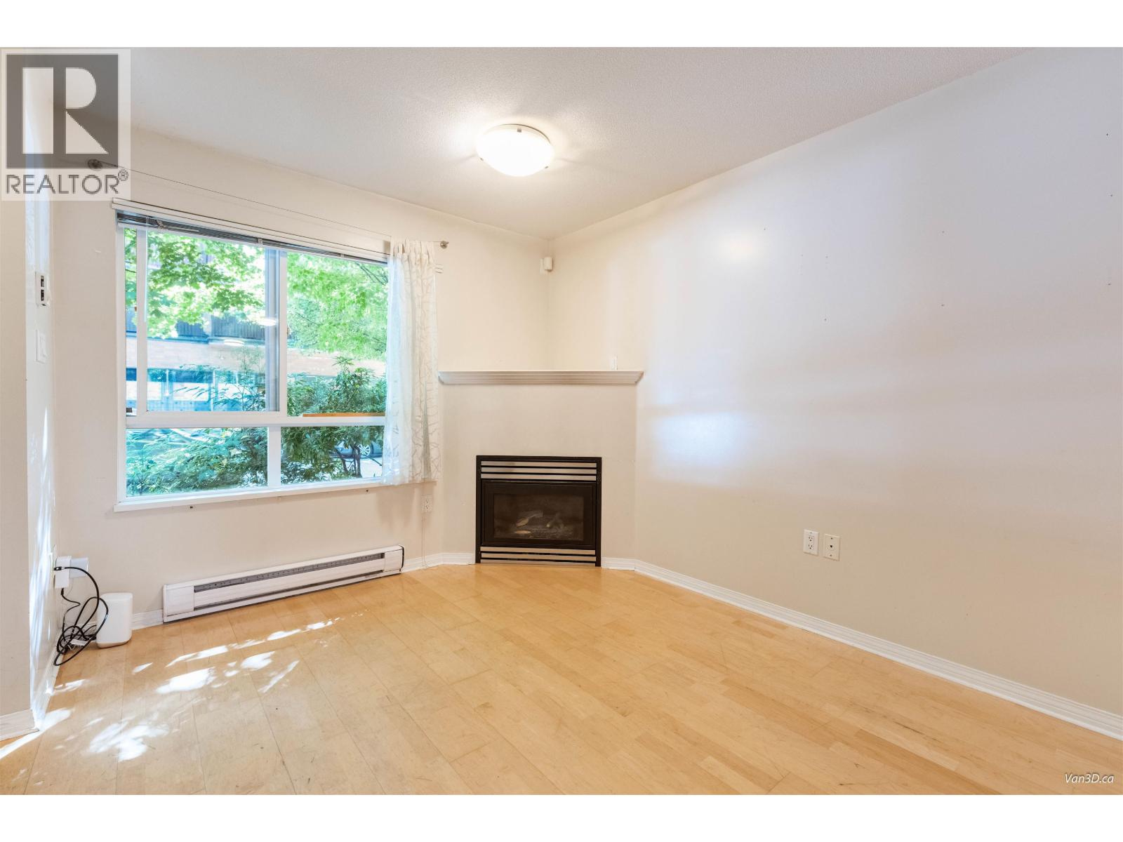 229 E 11TH AVENUE, Vancouver