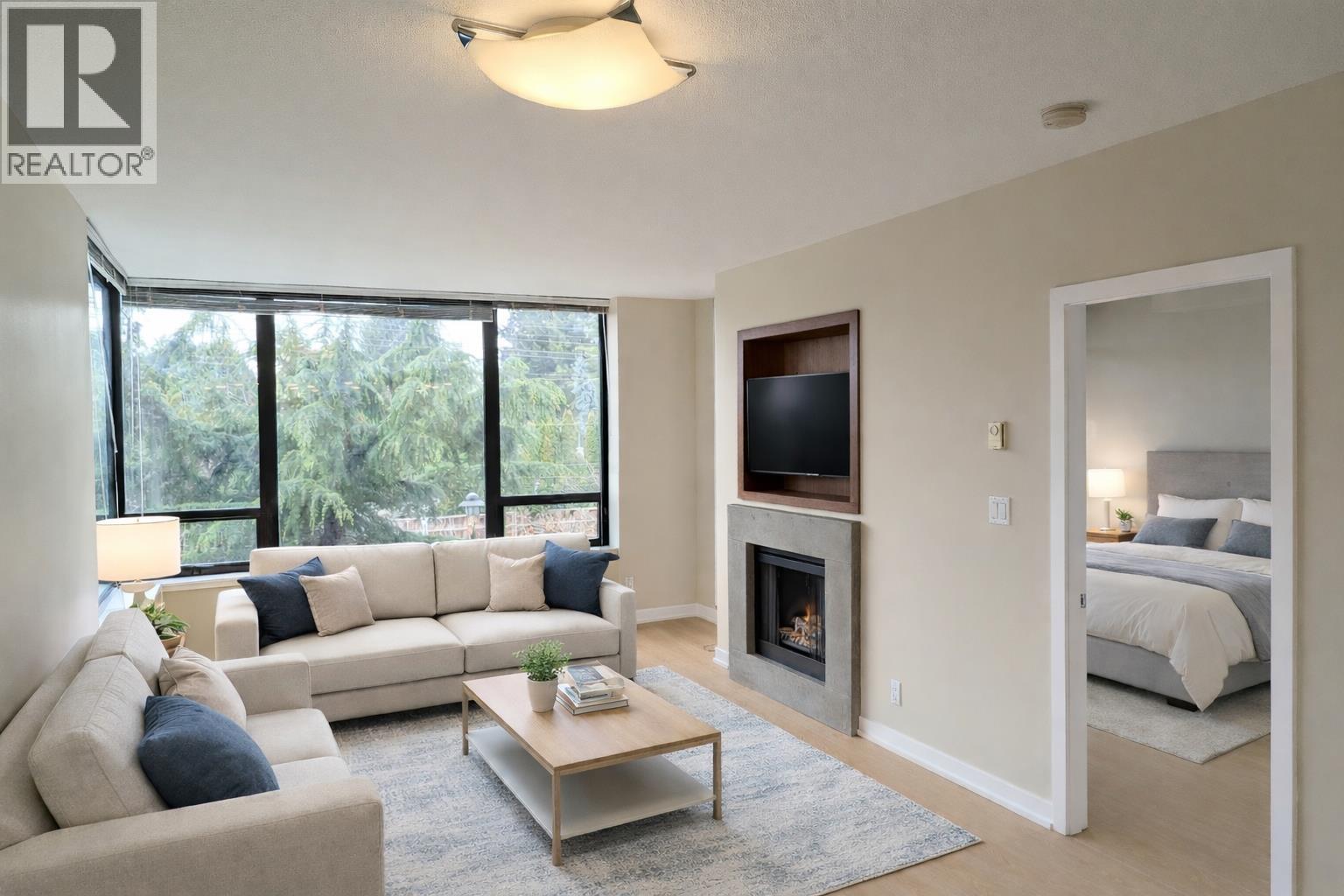 306 9188 HEMLOCK DRIVE