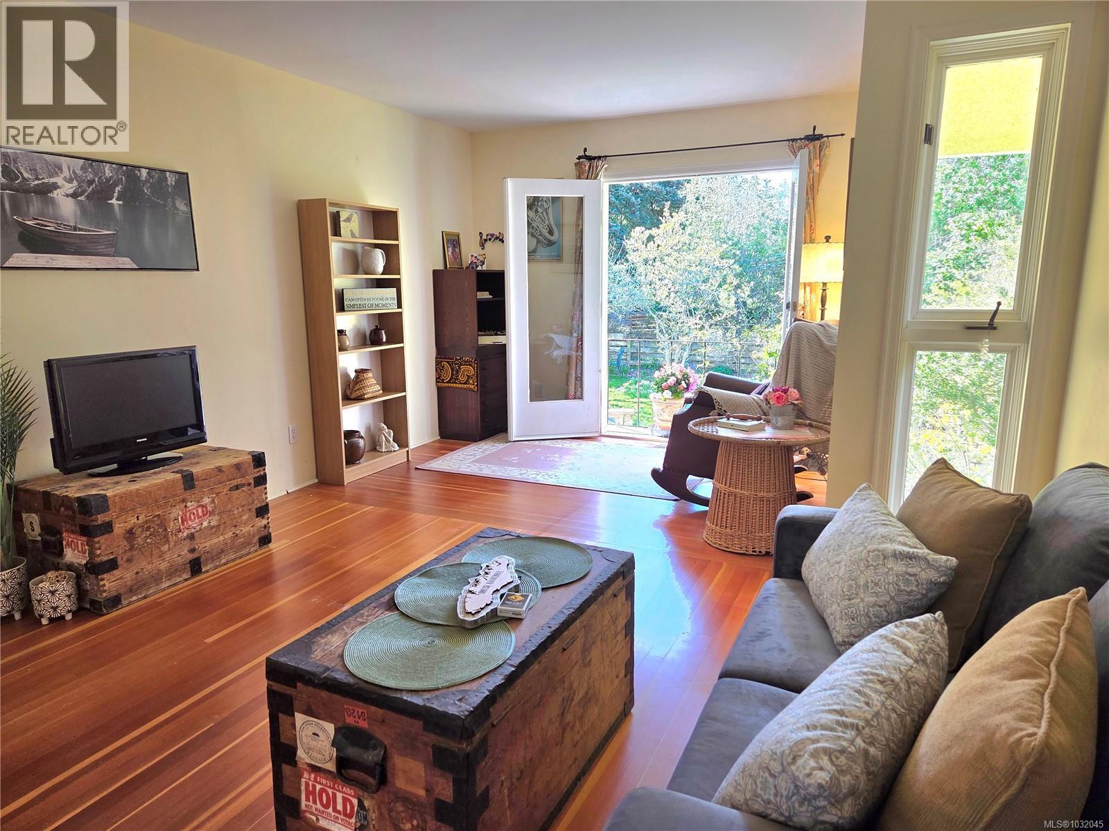  2125 HALL Road, Oak Bay
