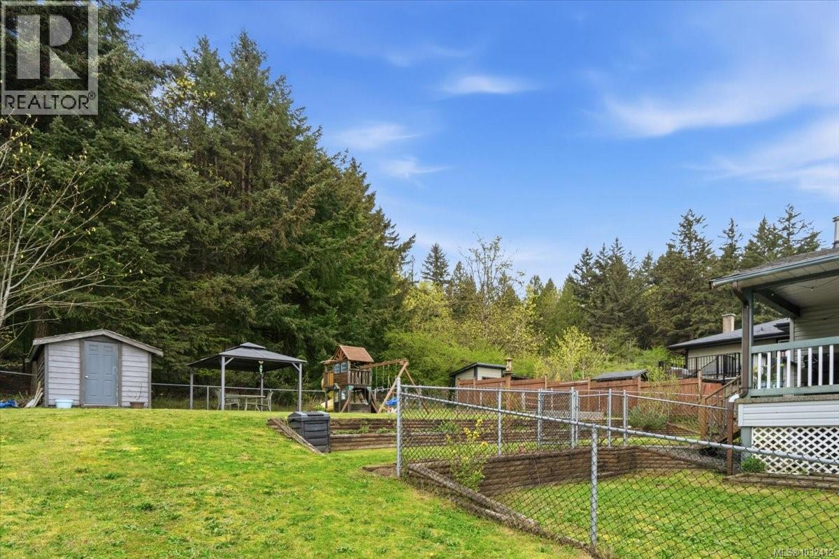 751 Dogwood Rd - 30