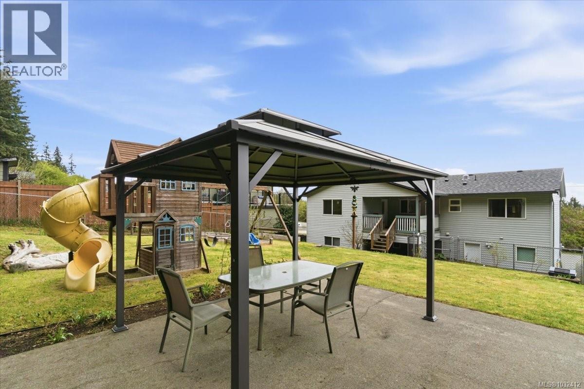 751 Dogwood Rd - 31