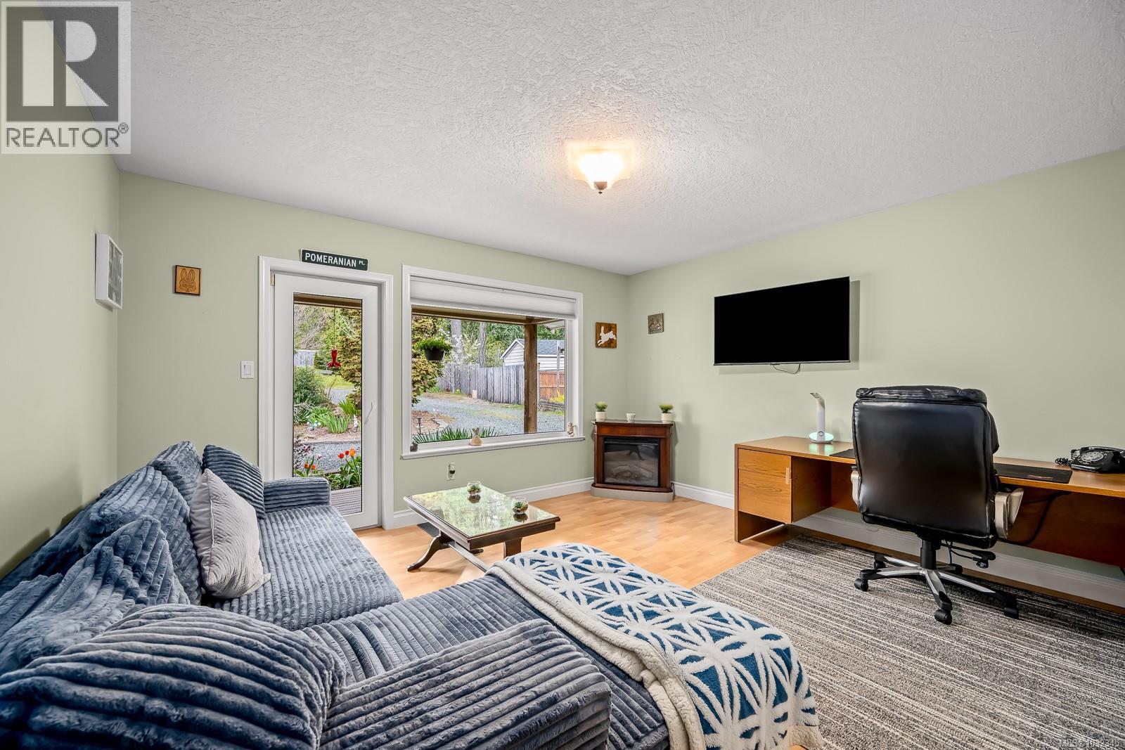 4651 MONTROSE DR - 19