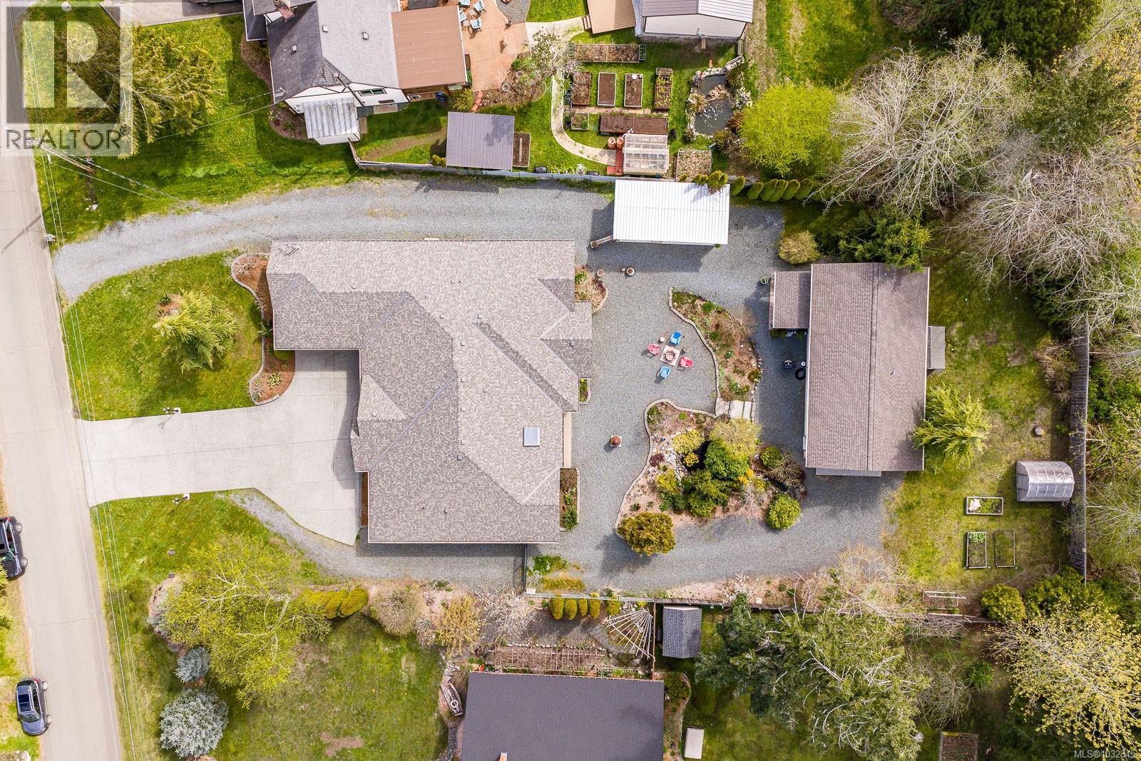 4651 Montrose Dr - 3