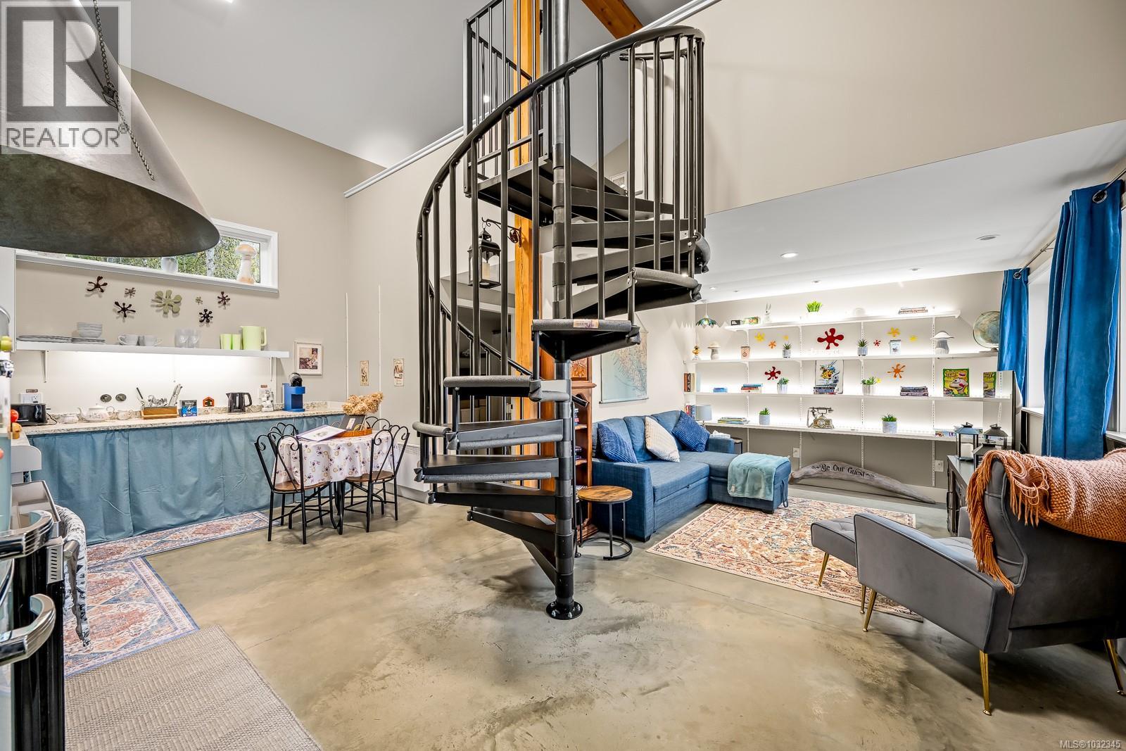 4651 MONTROSE DR - 35