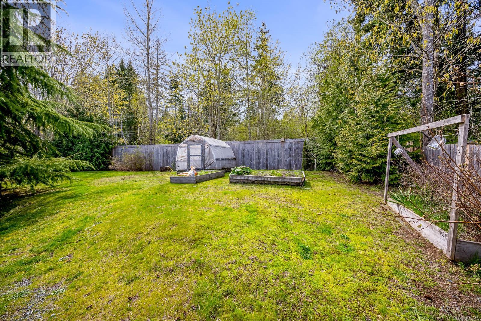 4651 MONTROSE DR - 39