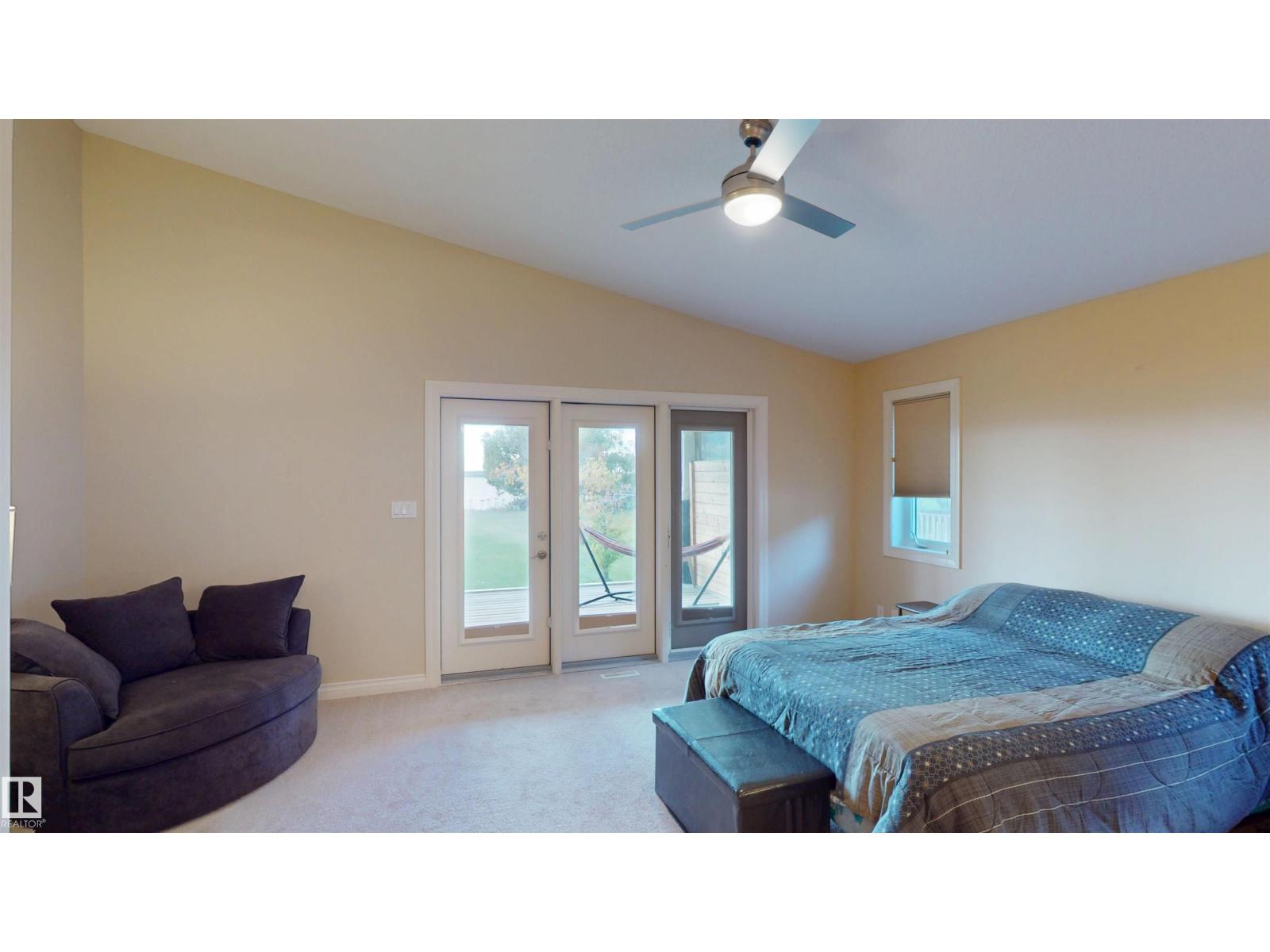 17 53026 RGE ROAD 43 - 20