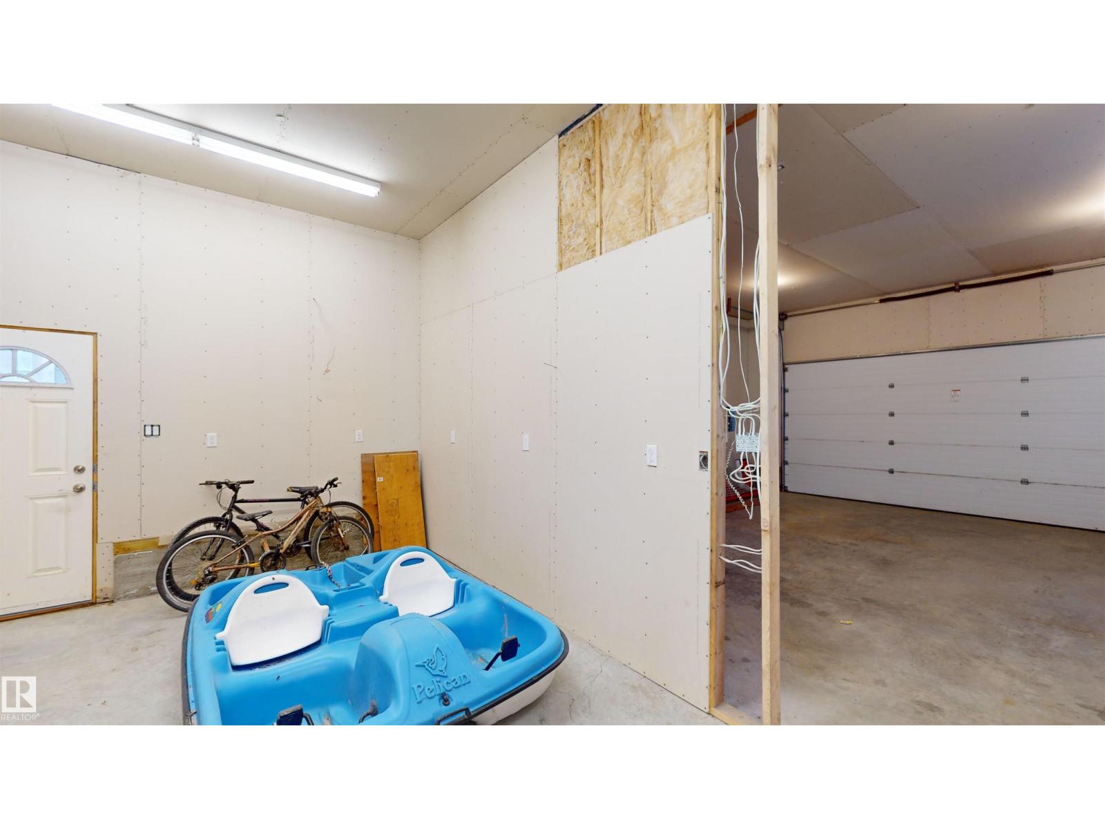 17 53026 RGE ROAD 43 - 28