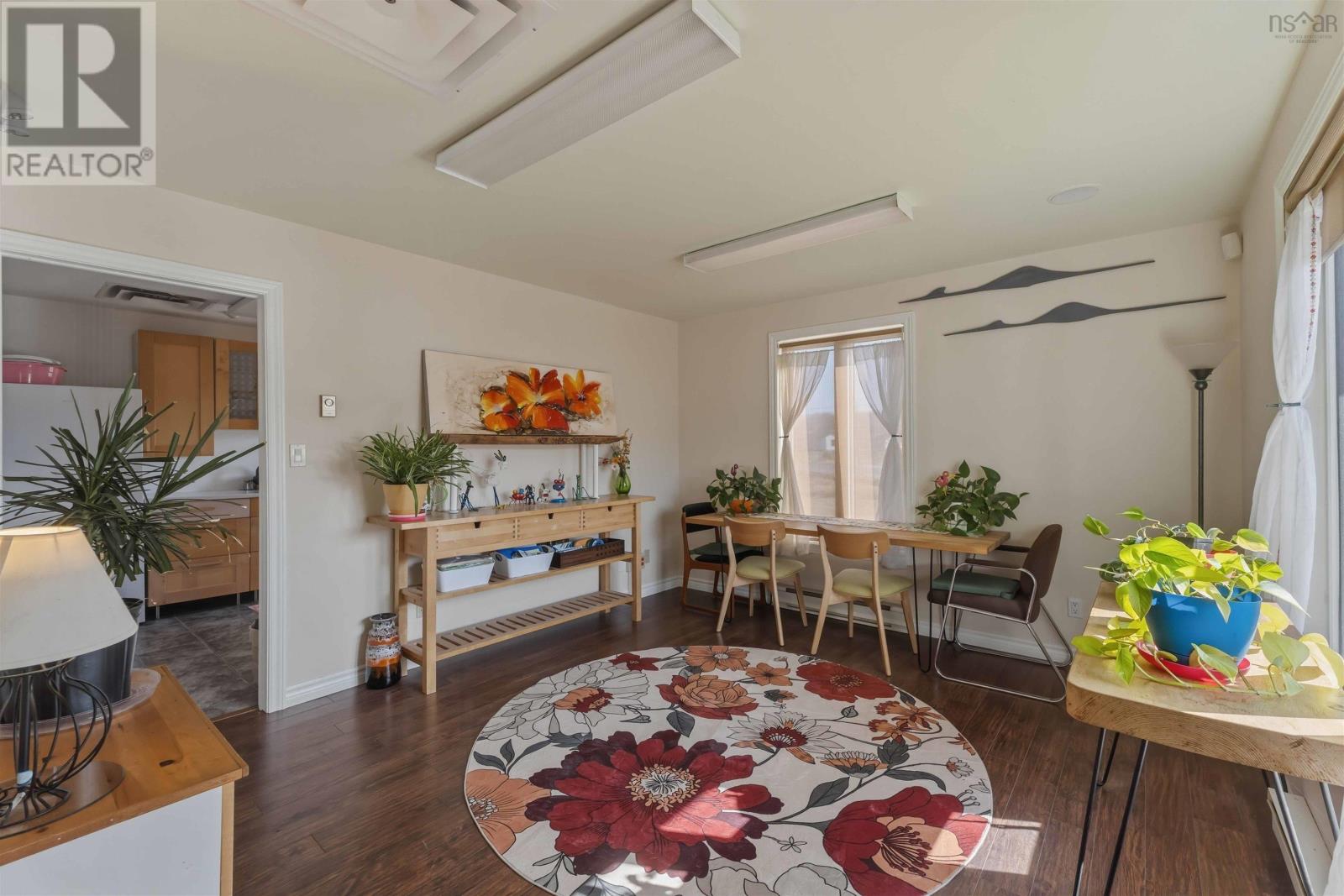 Property 15 of 51 of 3213 Highway 1