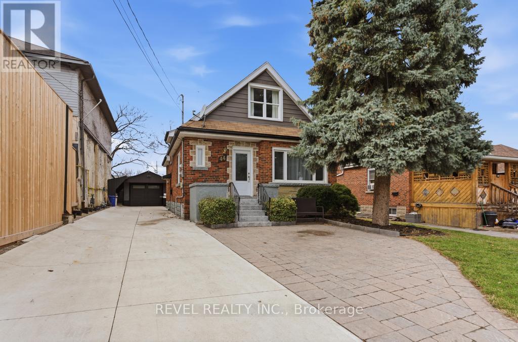 44 JEFFERSON AVENUE - 3