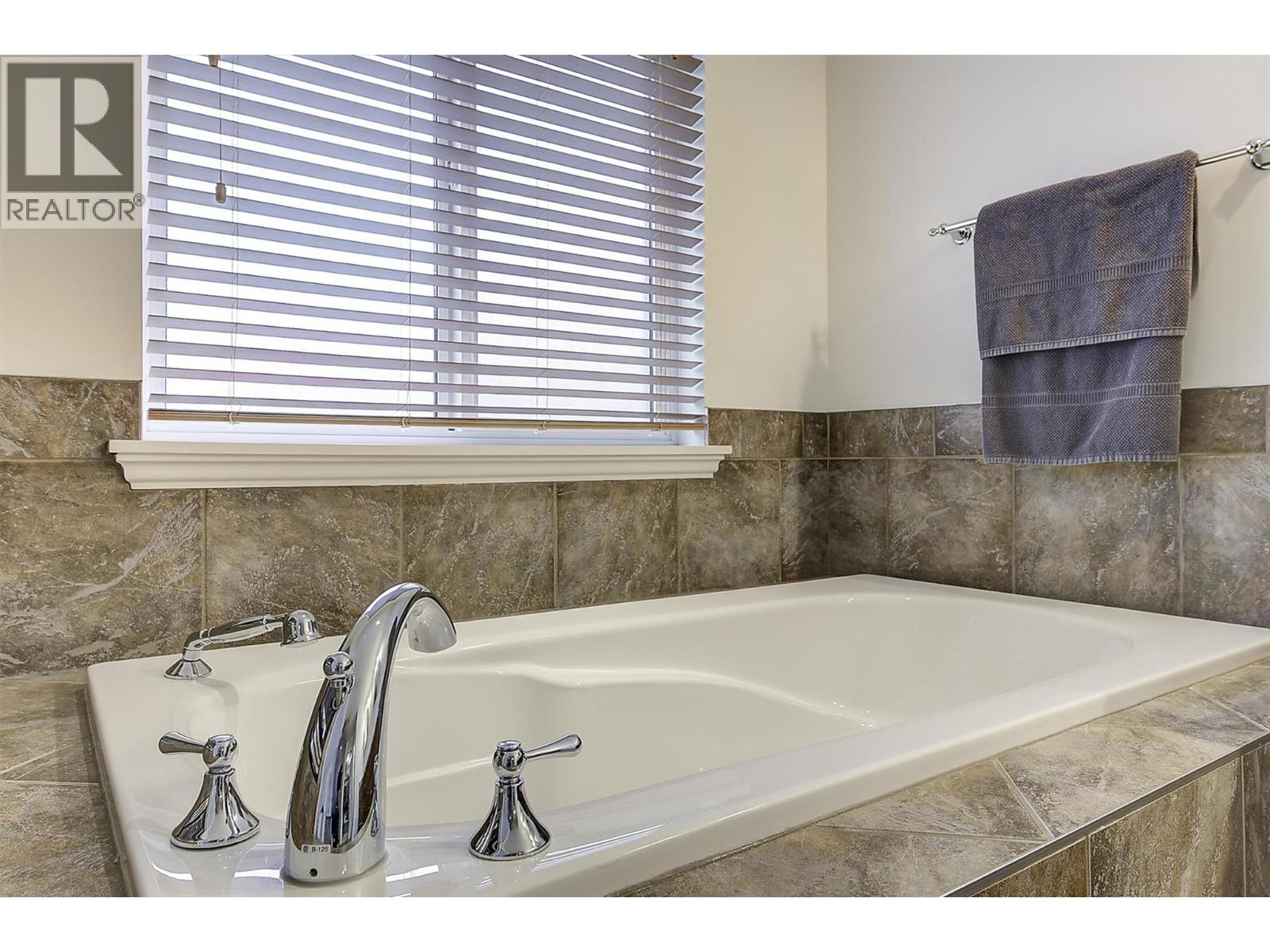  570 Vintage Terrace Road, Kelowna