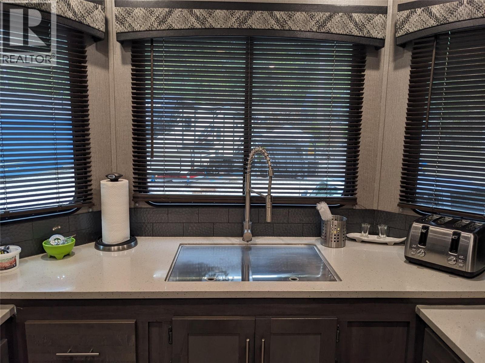 #55 3303 MABEL LAKE ROAD - 22