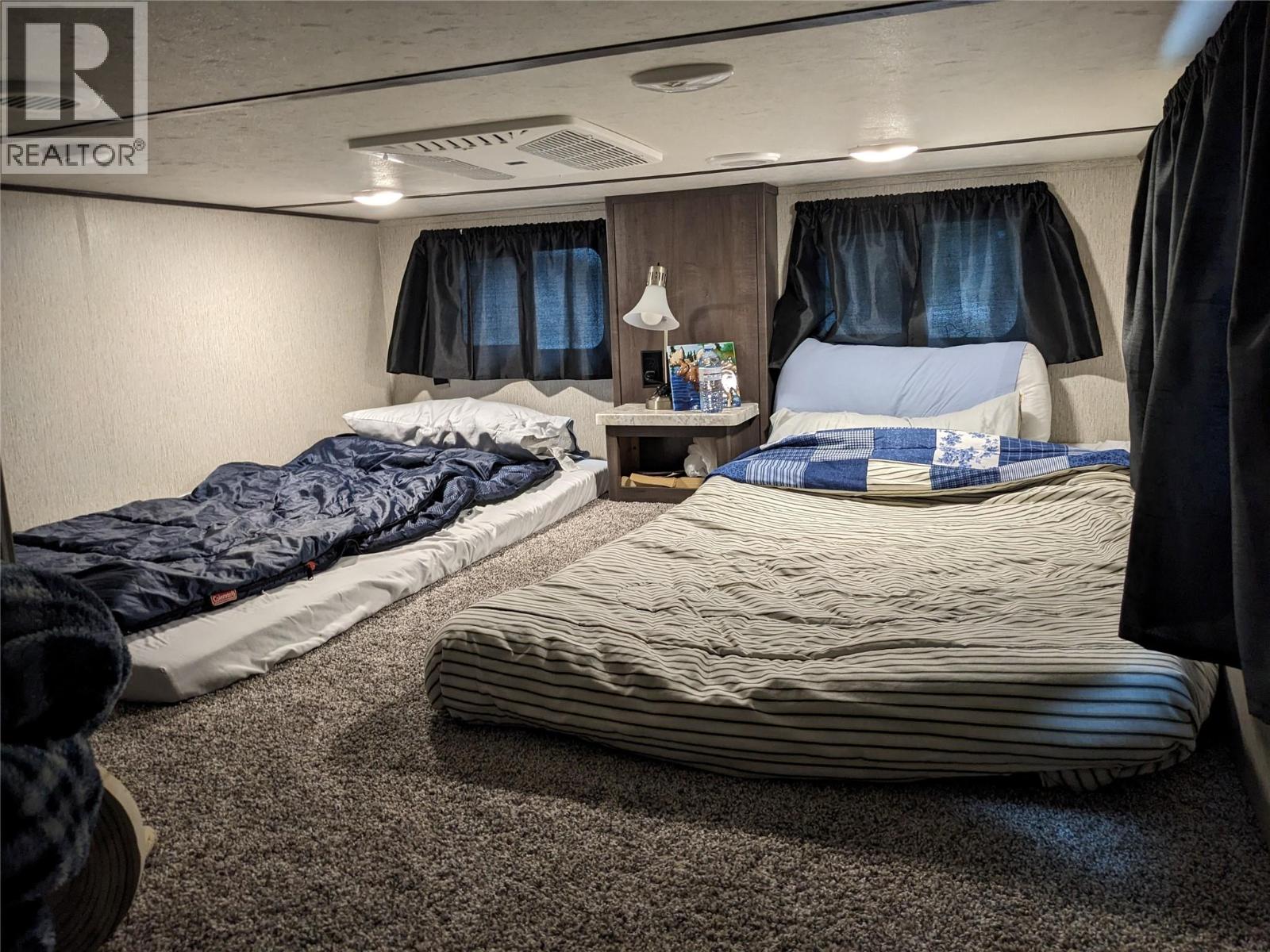 #55 3303 MABEL LAKE ROAD - 29