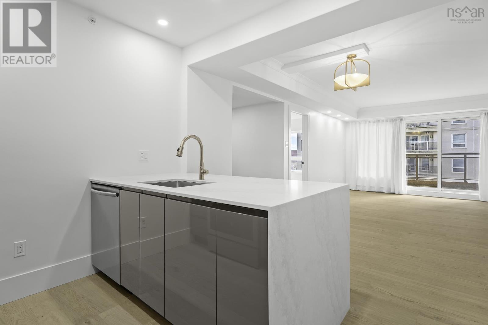 Property 20 of 47 of 604 1540 Summer Street