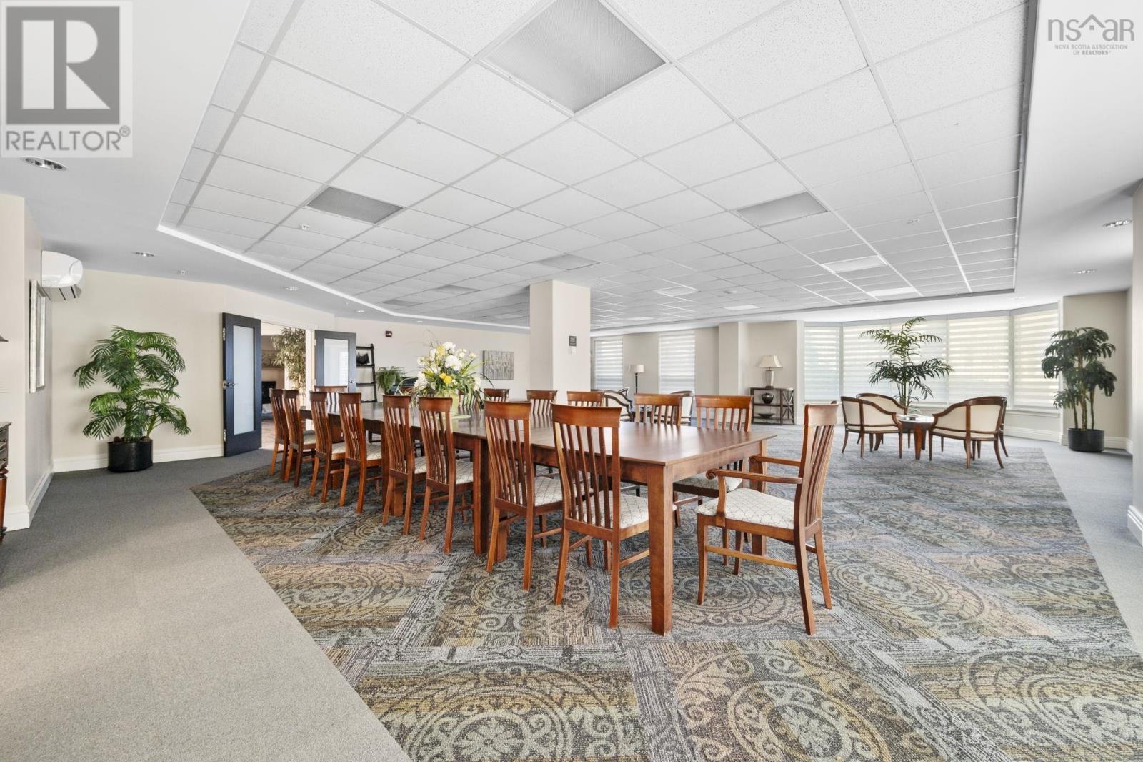 Property 42 of 47 of 604 1540 Summer Street