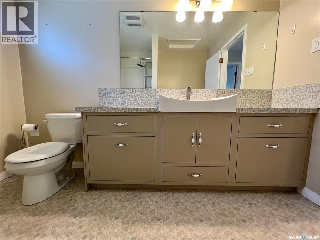 451 3rd AVENUE NW - 17