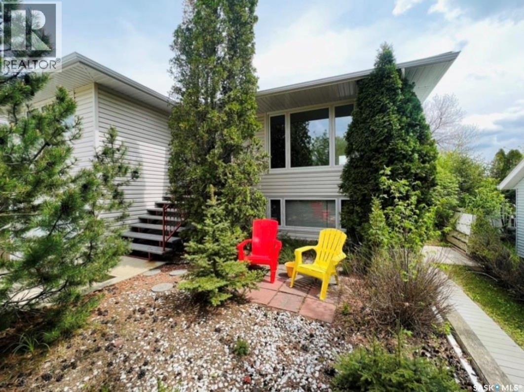 451 3rd AVENUE NW - 1