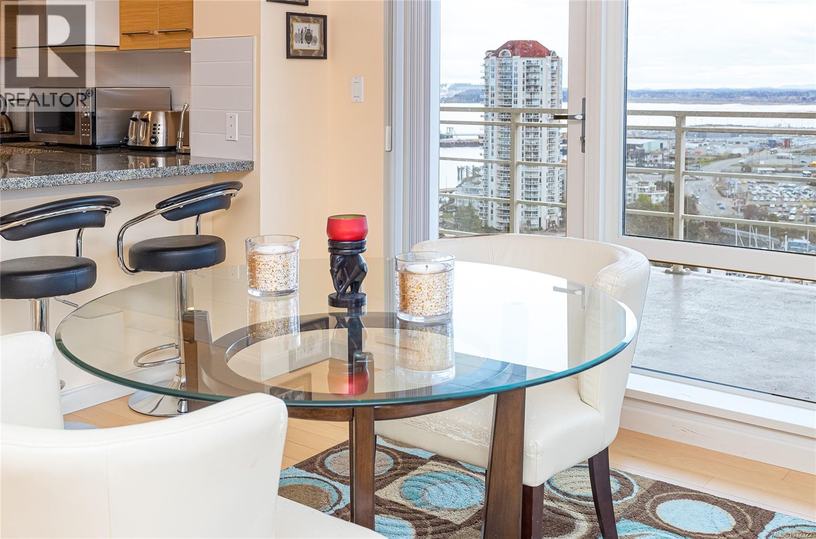 #1402 38 FRONT ST - 7