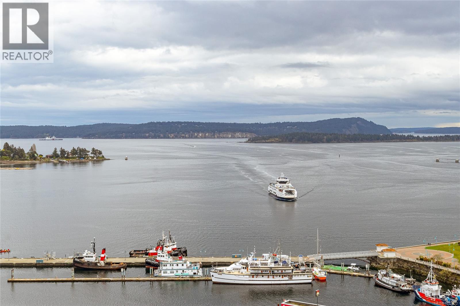 #1402 38 FRONT ST - 28