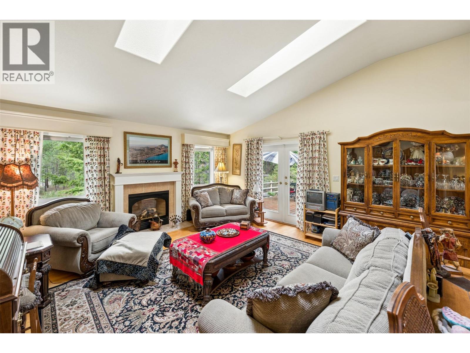 143 SADDLEHORN DRIVE - 14