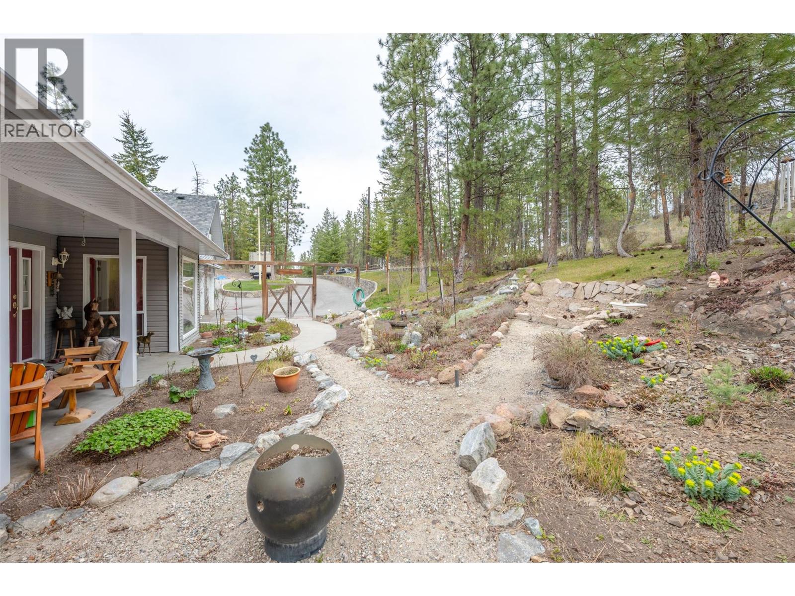 143 SADDLEHORN DRIVE - 82