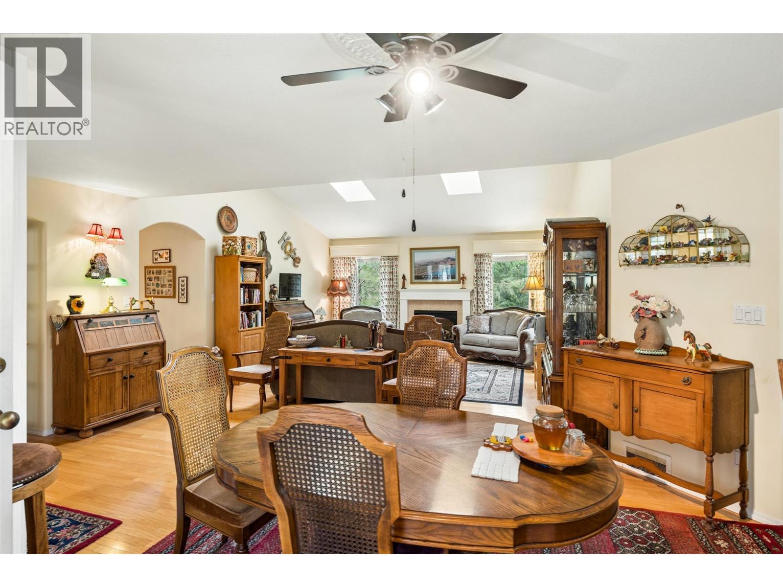 143 SADDLEHORN DRIVE - 20