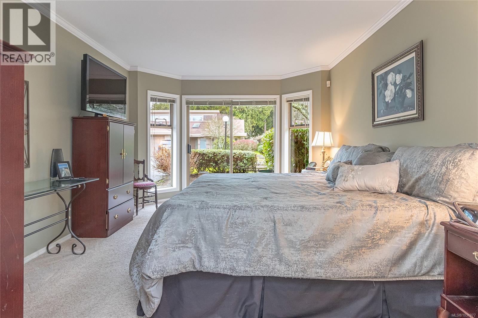 823 Lakes Blvd - 21
