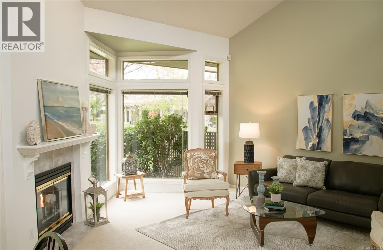 823 Lakes Blvd - 3