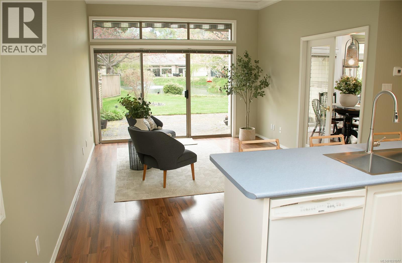 823 Lakes Blvd - 51