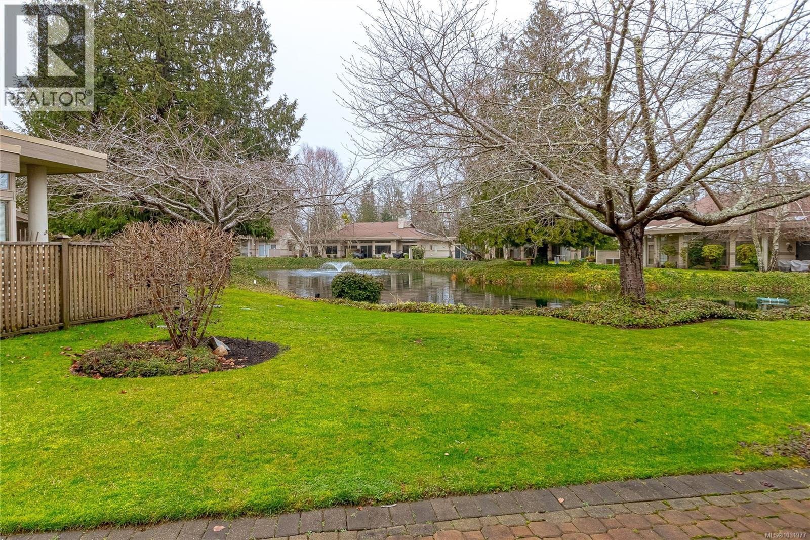 823 Lakes Blvd - 42